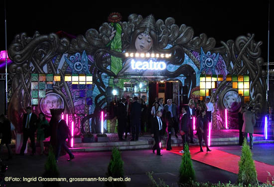 teatro Spiegelzelt (©Foto: Ingrid Grossmann)